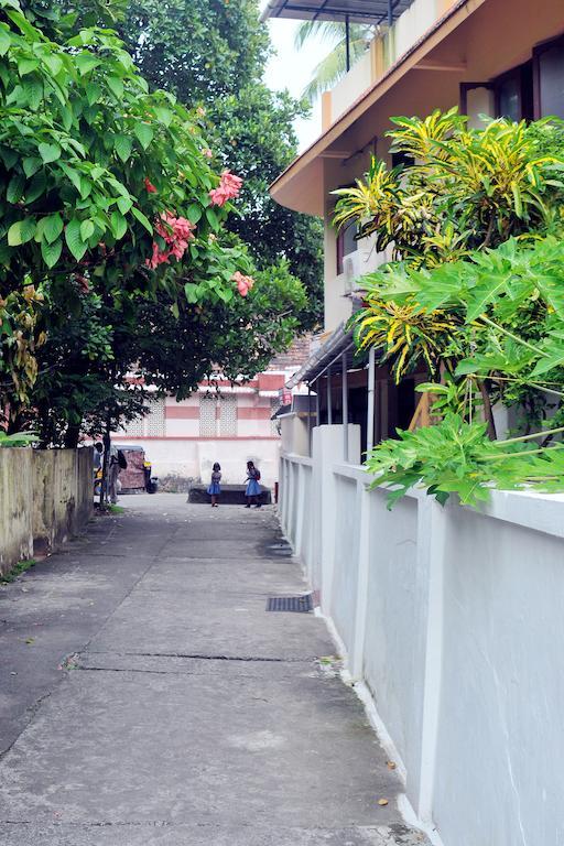 Das Residency Bed & Breakfast Kochi Ngoại thất bức ảnh